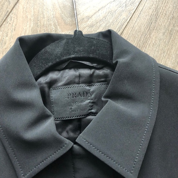 AMAZING DEAL!!!PRADA zip front Rain jacket with matching pant! - Picture 3 of 10